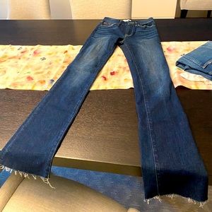 Barely worn dark wash Frame jeans.